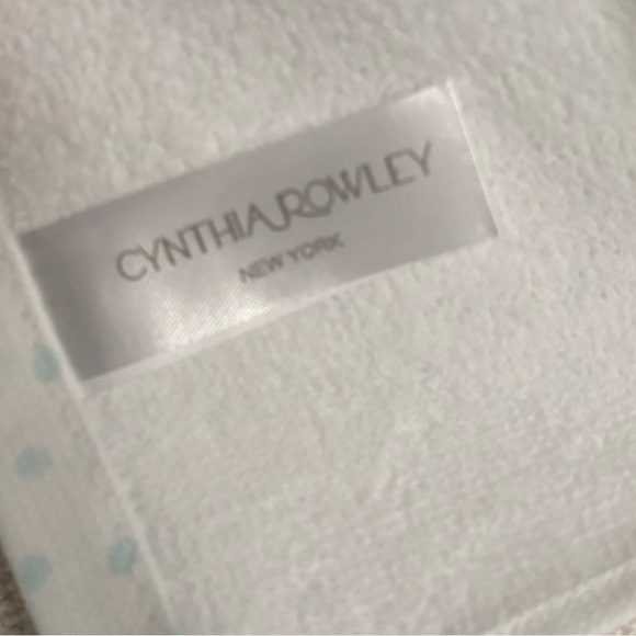 Cynthia Rowley Dish Kitchen Hand Towels Christmas Flamingo Santa Hat - Picture 4 of 4